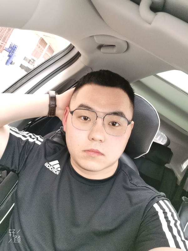 海阔天空的第一张照片--马鞍山闪婚服务中心